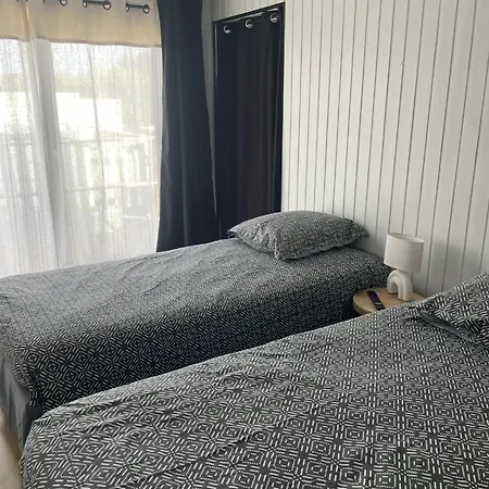 Le D'amelia בקתה